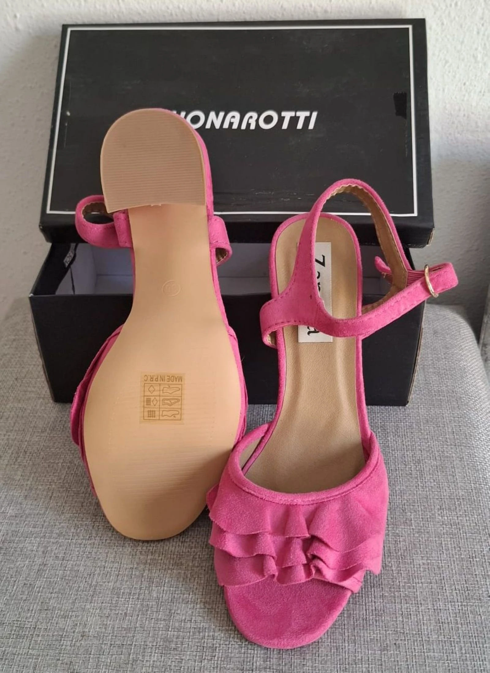 Sandalias rosas con volante limite edition Y2K – photo 3